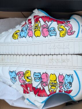 Airwalk Women's White Sneakers with Blue, Pink & Yellow Character Graphics